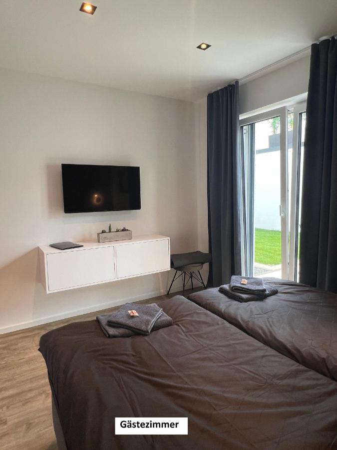 "Auslese 54" -Direkt Am Moselufer- Gaestezimmer & Ferienwohnung Traben-Trarbach Extérieur photo