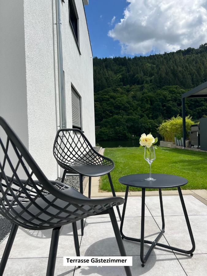 "Auslese 54" -Direkt Am Moselufer- Gaestezimmer & Ferienwohnung Traben-Trarbach Extérieur photo